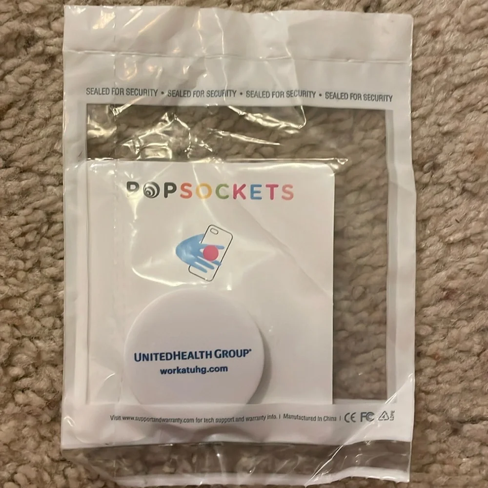 UnitedHealth pop socket